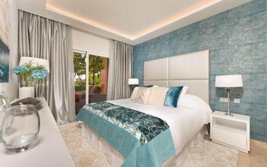 Apartamento de 2 dormitorios en Nueva Andalucia