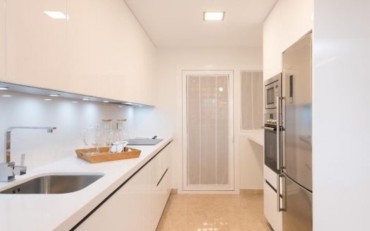 Apartamento de 2 dormitorios en Nueva Andalucia