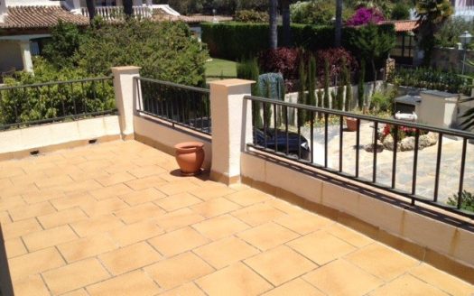 Villa de 4 dormitorios en Milla de Oro