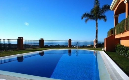 Villa de 6 dormitorios en Los Monteros