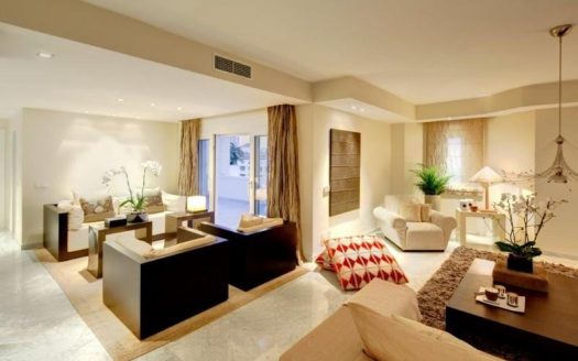 Ático de 3 dormitorios en Puerto Banus