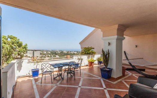 Ático de 3 dormitorios en Nueva Andalucia