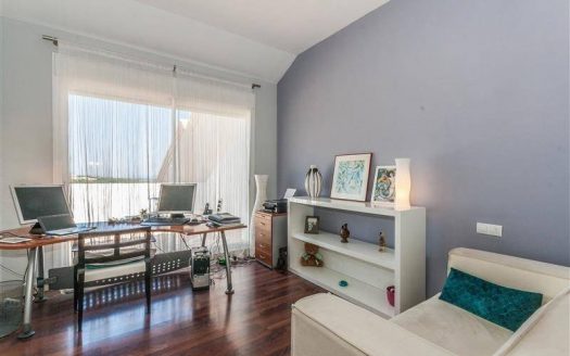 Ático de 3 dormitorios en Nueva Andalucia