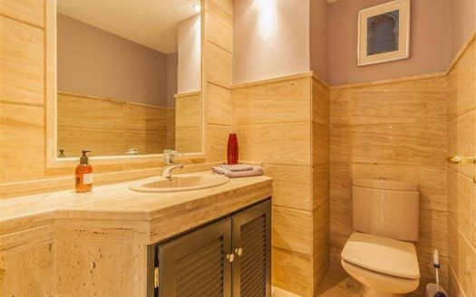 Ático de 3 dormitorios en Nueva Andalucia