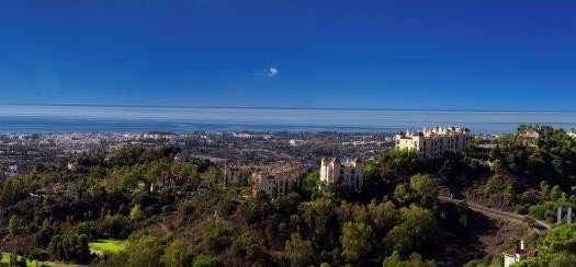 Apartamento de 3 dormitorios en Benahavis