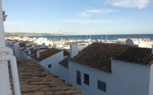 Apartamento de 3 dormitorios en Puerto Banus