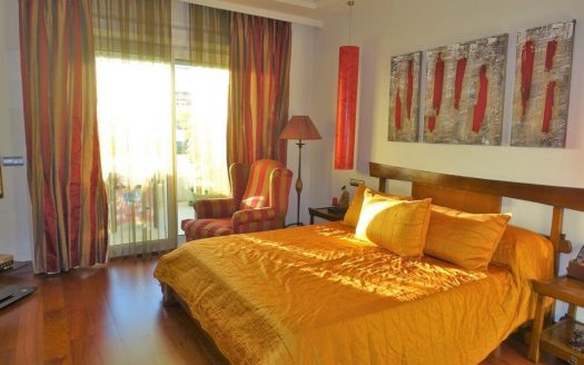 Apartamento de 2 dormitorios en Nueva Andalucia