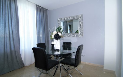 3 bedrooms Apartment in Benahavis