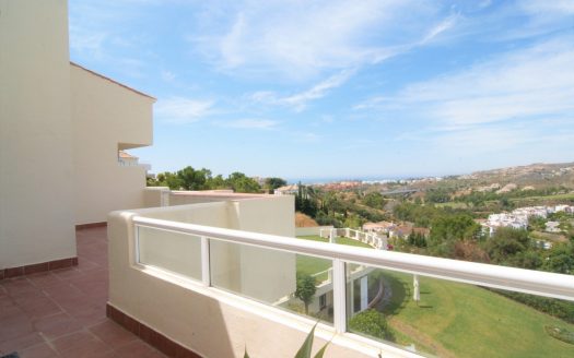 3 bedrooms Apartment in Benahavis