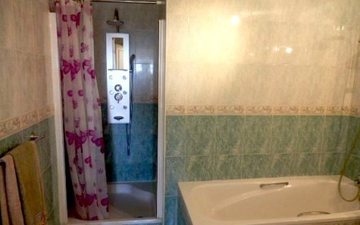 Apartamento de 3 dormitorios en Nueva Andalucia