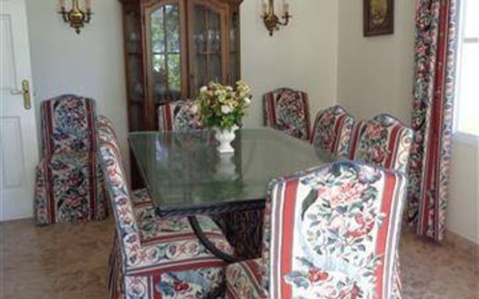 5 bedrooms Villa in Guadalmina Baja