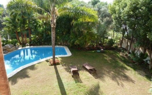 Villa de 5 dormitorios en Milla de Oro