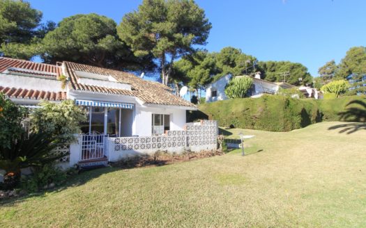 Apartamento de 2 dormitorios en Nueva Andalucia