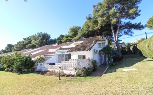 Apartamento de 2 dormitorios en Nueva Andalucia