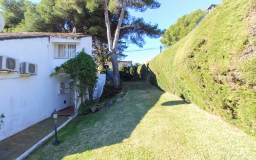 Apartamento de 2 dormitorios en Nueva Andalucia