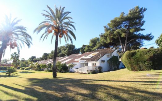 Apartamento de 2 dormitorios en Nueva Andalucia