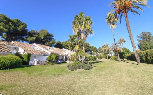 Apartamento de 2 dormitorios en Nueva Andalucia