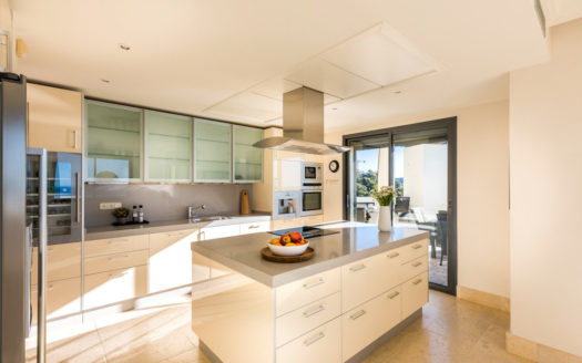 Ático de 4 dormitorios en Los Monteros Hill Club