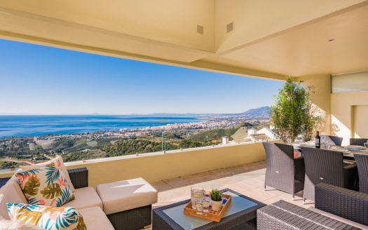 Ático de 4 dormitorios en Los Monteros Hill Club