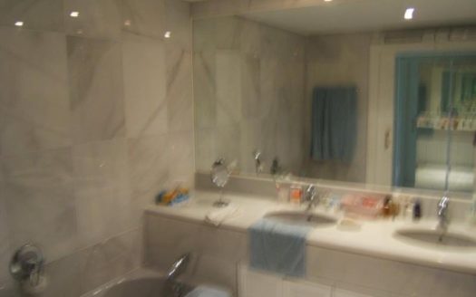 Ático de 4 dormitorios en Nueva Andalucia