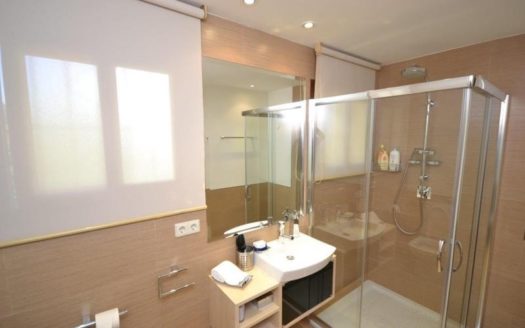 Ático de 3 dormitorios en Villa Marina