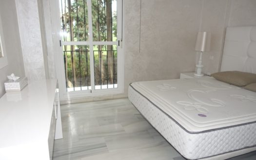 3 bedrooms Townhouse in Los Naranjos de Marbella