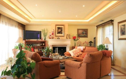 6 bedrooms Villa in Benahavis