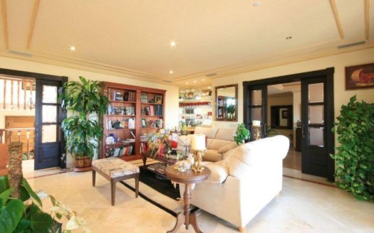 6 bedrooms Villa in Benahavis