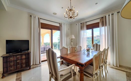 5 bedrooms Villa in Benahavis