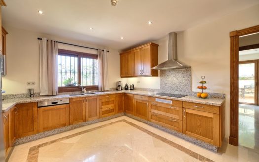 5 bedrooms Villa in Benahavis