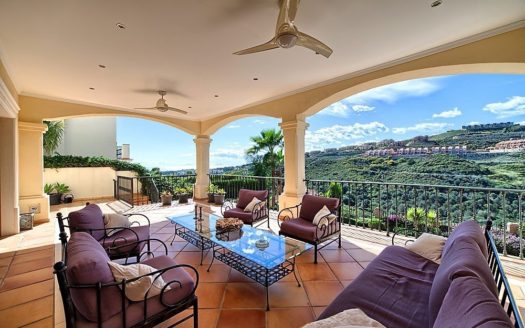 5 bedrooms Villa in Benahavis