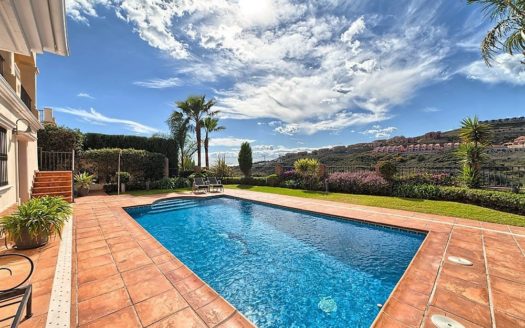 5 bedrooms Villa in Benahavis