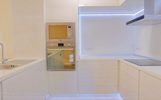 Apartamento de 2 dormitorios en Puerto Banus