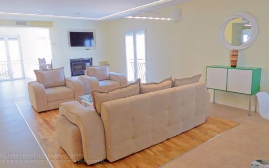 Apartamento de 2 dormitorios en Puerto Banus