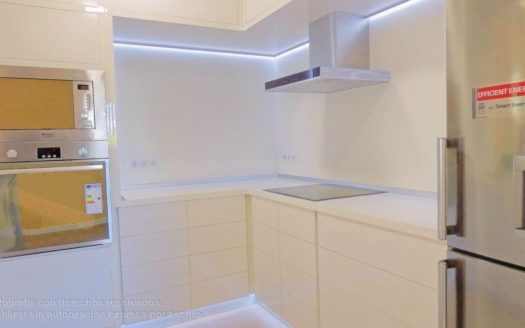 Apartamento de 2 dormitorios en Puerto Banus