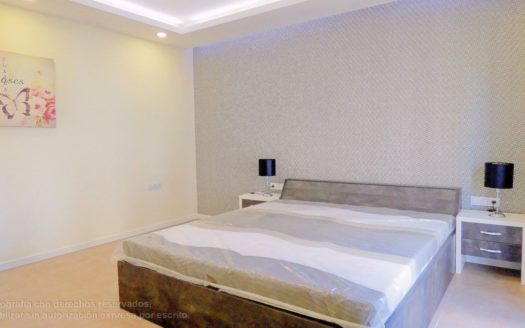 Apartamento de 2 dormitorios en Puerto Banus