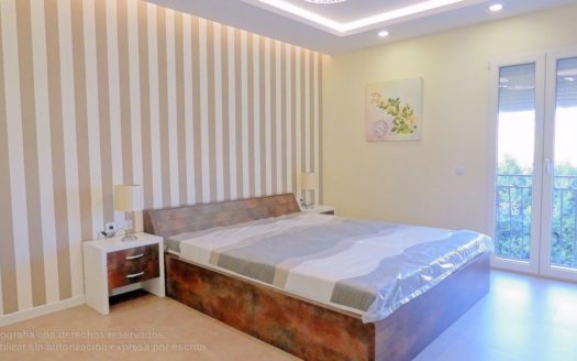 Apartamento de 2 dormitorios en Puerto Banus