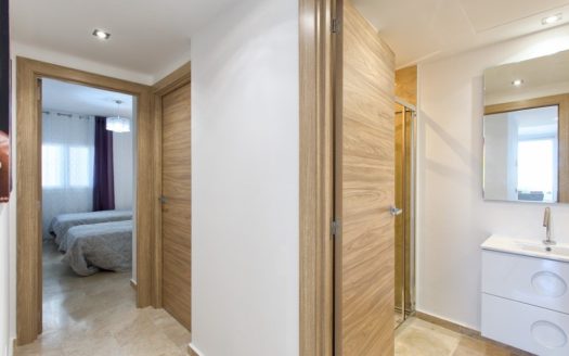 Apartamento de 2 dormitorios en Nueva Andalucia