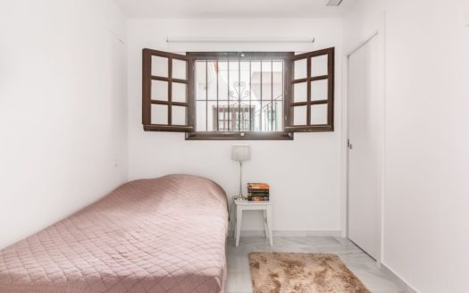 Apartamento de 3 dormitorios en Nueva Andalucia