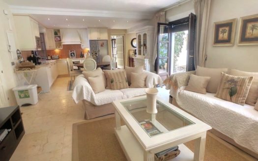 Adosado de 3 dormitorios en Milla de Oro