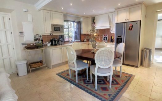 Adosado de 3 dormitorios en Milla de Oro