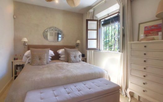 Adosado de 3 dormitorios en Milla de Oro