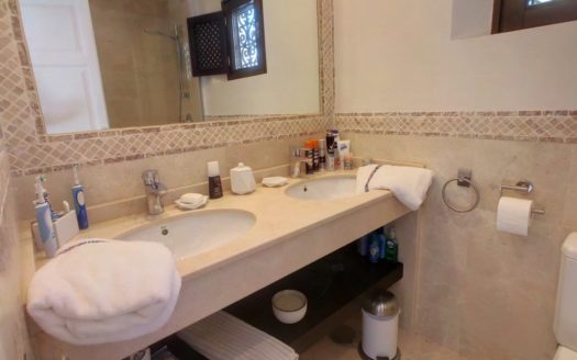 Adosado de 3 dormitorios en Milla de Oro