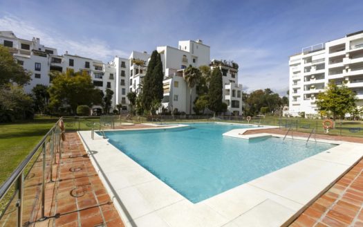 Apartamento de 3 dormitorios en Puerto Banus