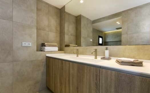 Apartamento de 3 dormitorios en Puerto Banus