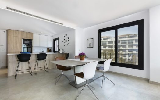 Apartamento de 3 dormitorios en Puerto Banus