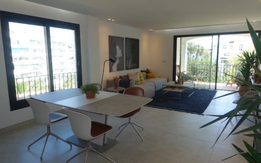 Apartamento de 3 dormitorios en Jardines del Puerto