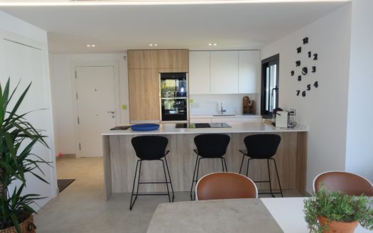 Apartamento de 3 dormitorios en Jardines del Puerto