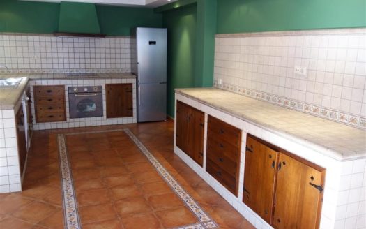 Villa de 4 dormitorios en Nueva Andalucia