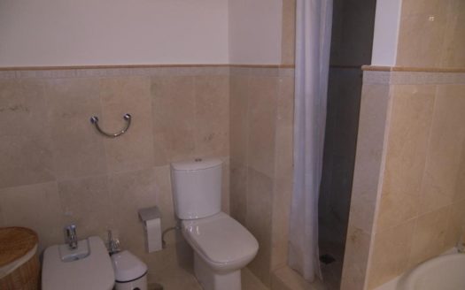 Apartamento de 3 dormitorios en Puerto Banus